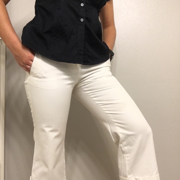white pants size 4